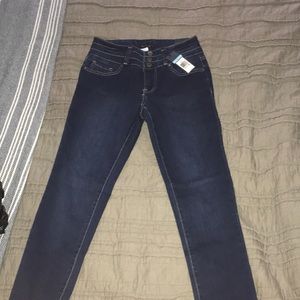 Red Camel Skinny Hi-Waist Size 5